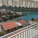 Tiha Luka Apartment *