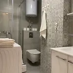 Tiha Luka *