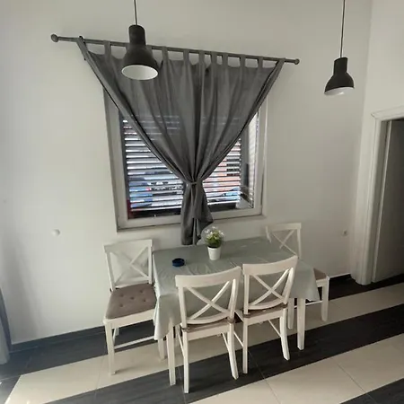 Apartman Tiha Luka *