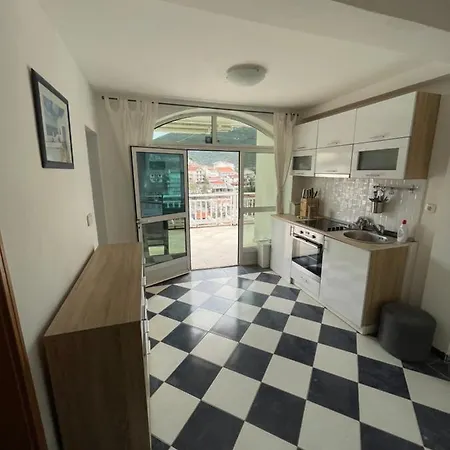 Tiha Luka Apartament Neum