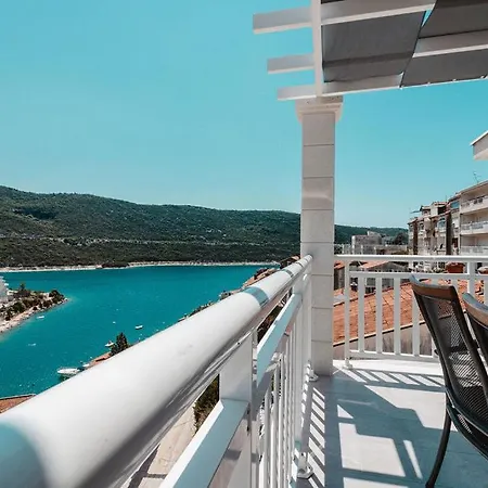 Appartement Tiha Luka *