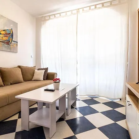 Appartement Tiha Luka *