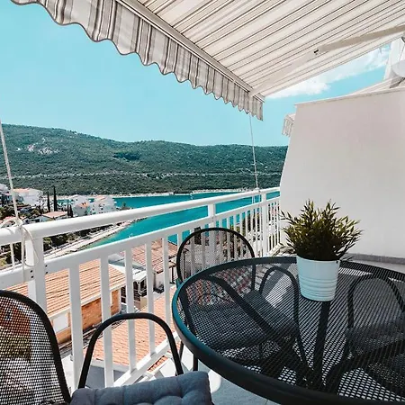 Tiha Luka Neum