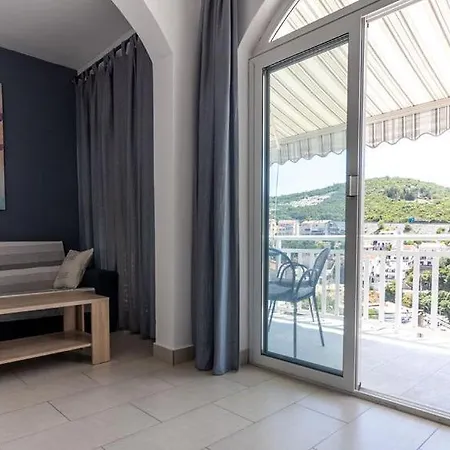 Appartement Tiha Luka