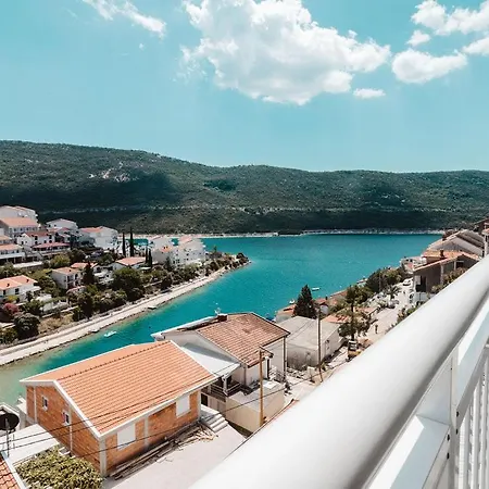 Appartement Tiha Luka