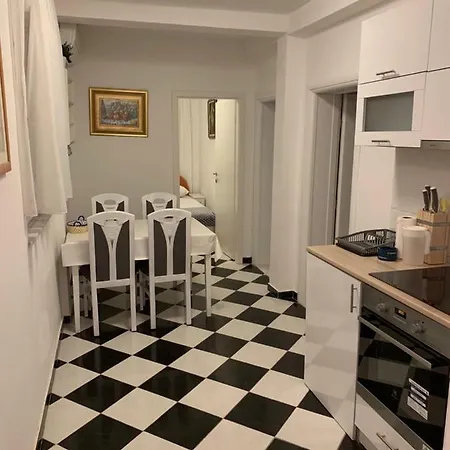 Tiha Luka Apartman Neum