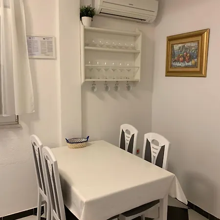 Tiha Luka Appartement *